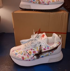 COPY - W6yz EU sneakers